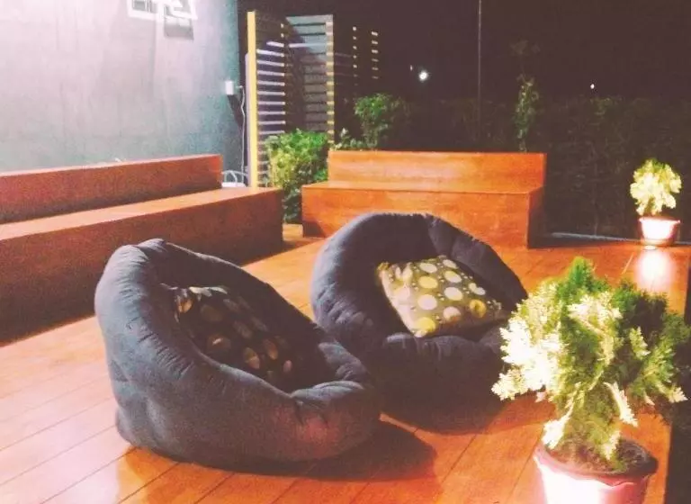 Hotelli Nithra Ratree