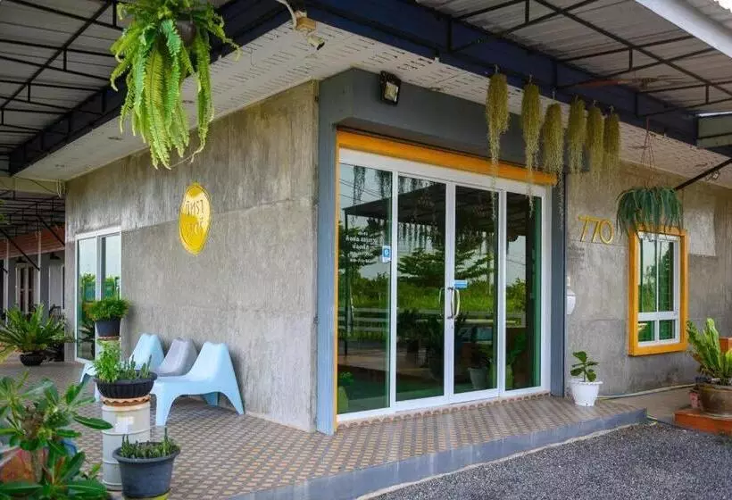 Hotelli Nithra Ratree