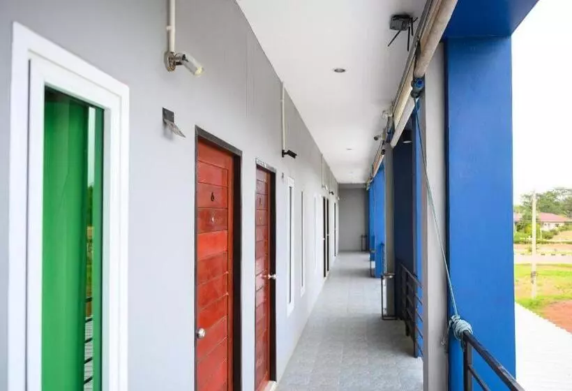 Hotelli Nithra Ratree