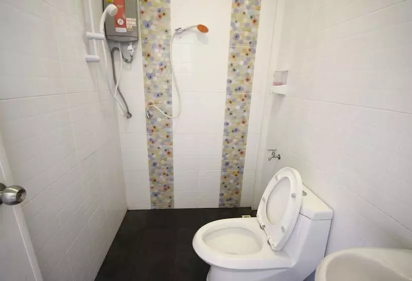 Hotelli Oak Nat Coffee And Resort