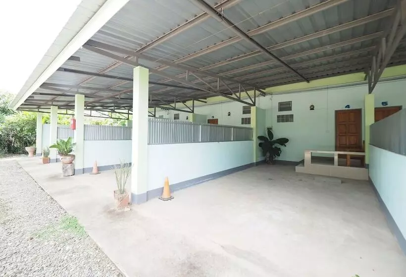 Hotelli Pua Sabai Resort