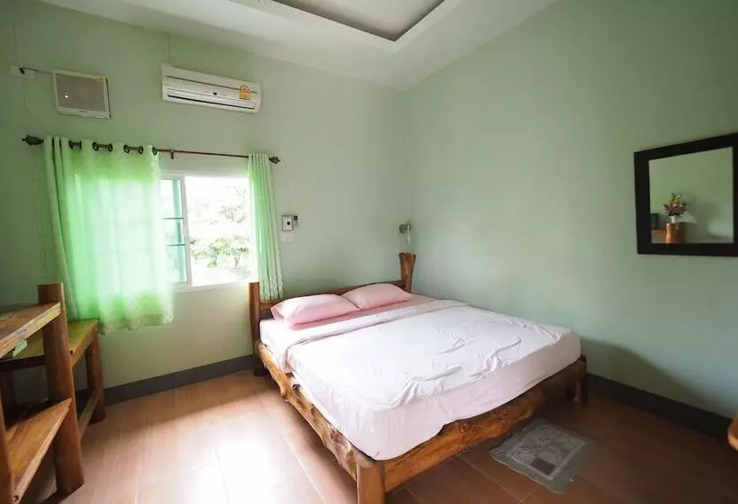 Hotelli Pua Sabai Resort