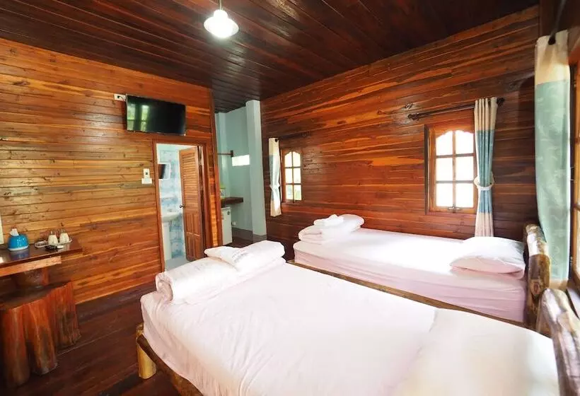 Hotelli Pua Sabai Resort