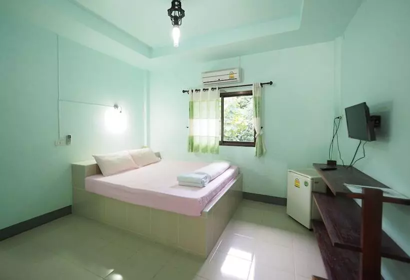 Hotelli Pua Sabai Resort