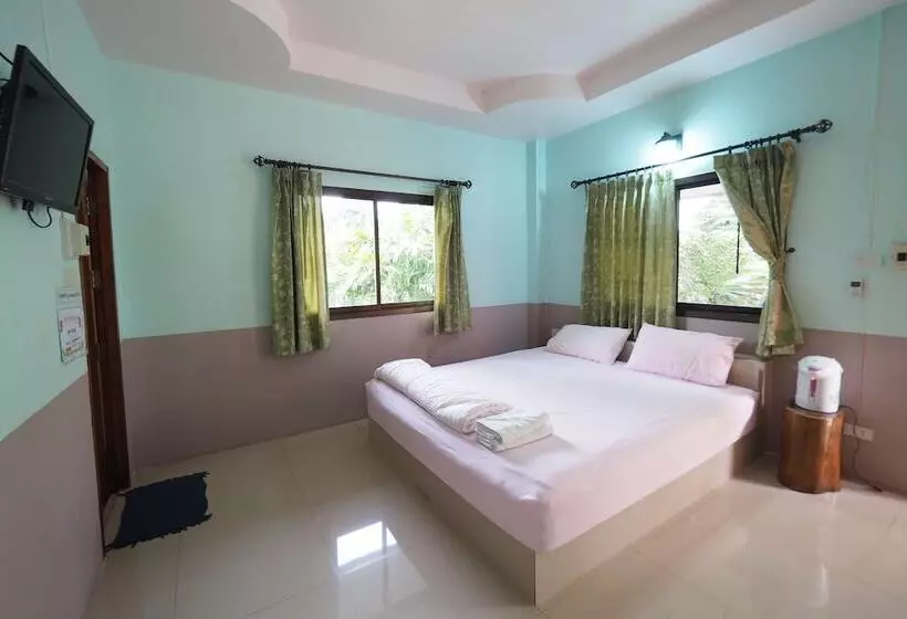 Hotelli Pua Sabai Resort