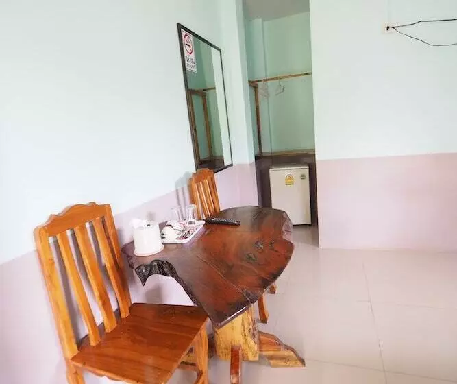 Hotelli Pua Sabai Resort
