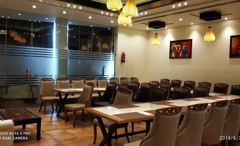 Hôtel Ramson Crown