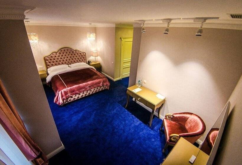 בית מלון כפרי Royal