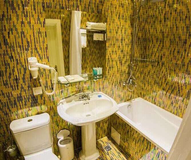 בית מלון כפרי Royal