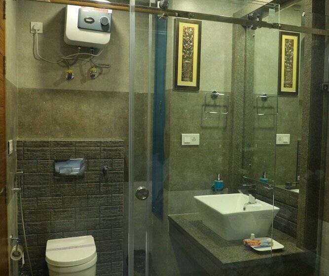 酒店 Royal Hillton