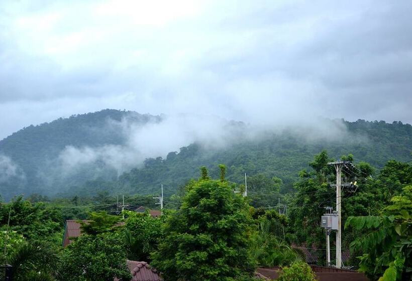 Hotel Toffee House Resort