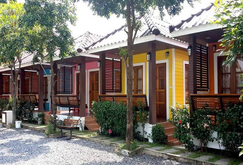 Hotel Toffee House Resort