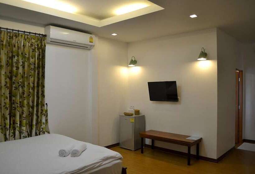 Hotel Toffee House Resort