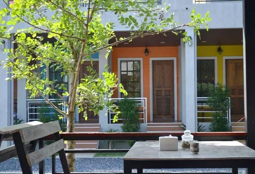 Hotelli Toffee House Resort