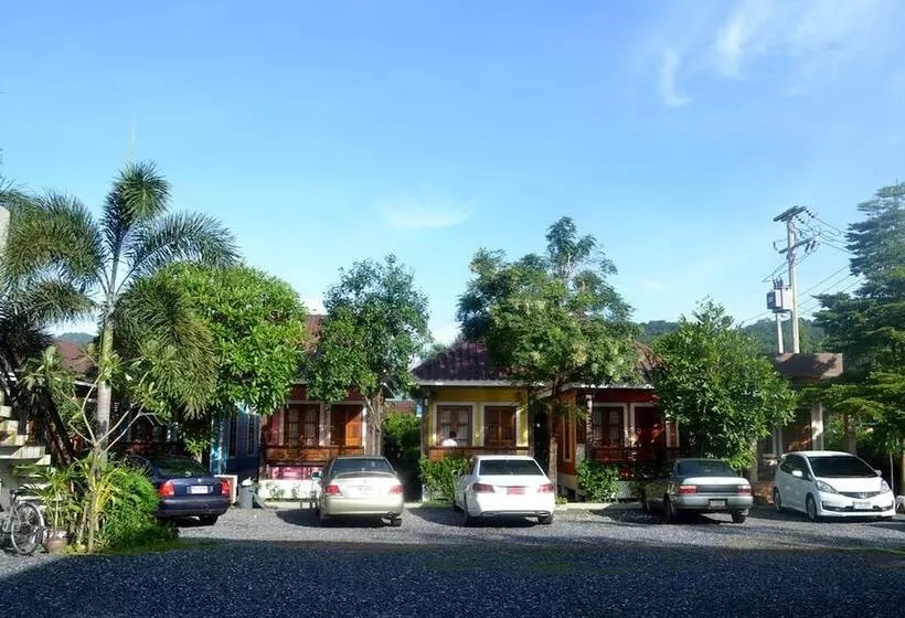 Hotelli Toffee House Resort