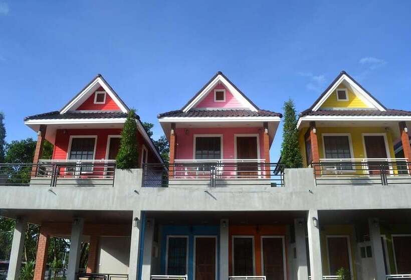 Hotel Toffee House Resort