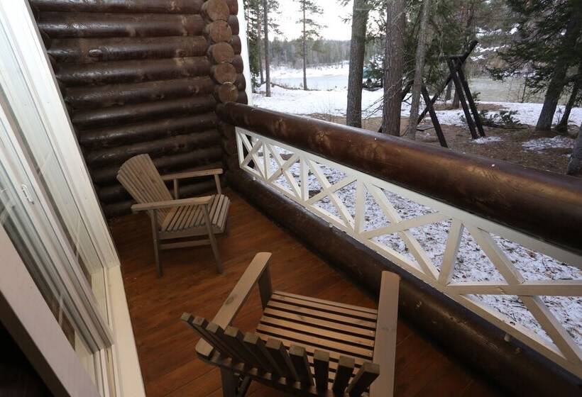 בית מלון כפרי Urochishhe Saikol