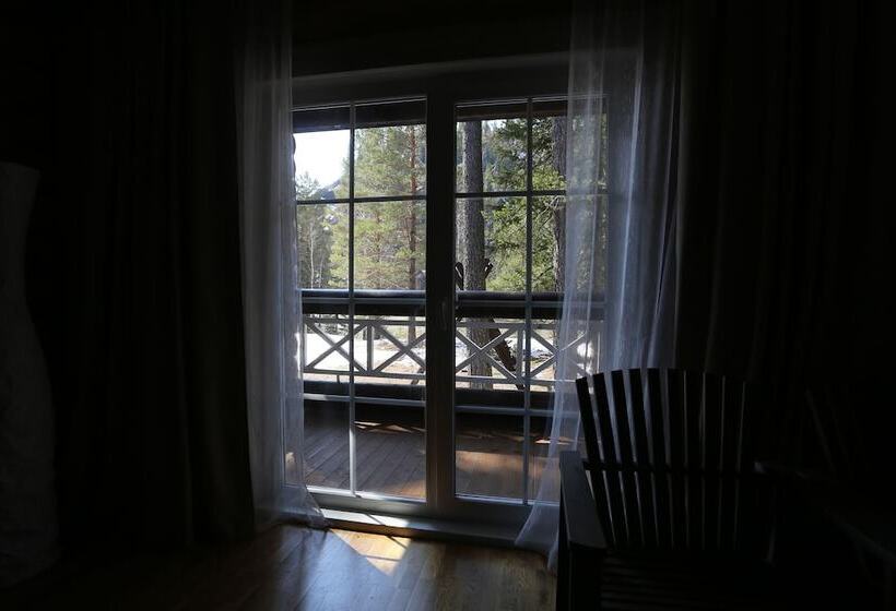 בית מלון כפרי Urochishhe Saikol