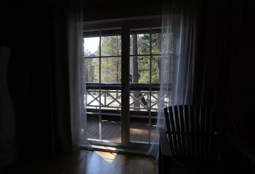 Hotelli Urochishhe Saikol