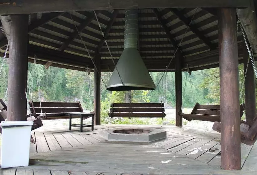 Hotelli Urochishhe Saikol