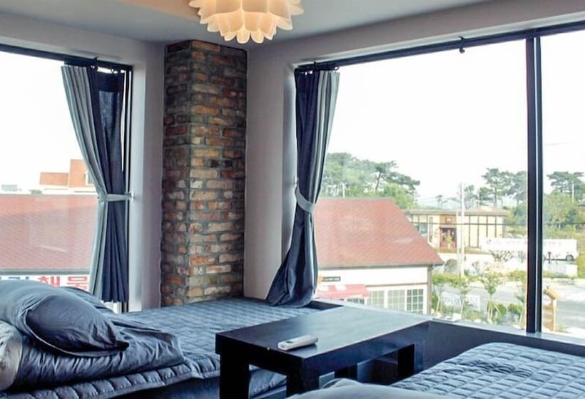 Illuso Guesthouse   Hostel