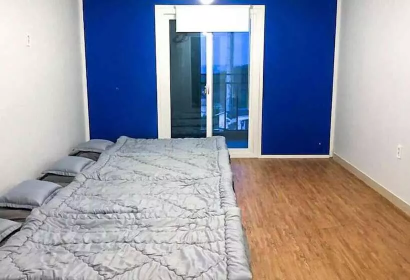 Illuso Guesthouse   Hostel