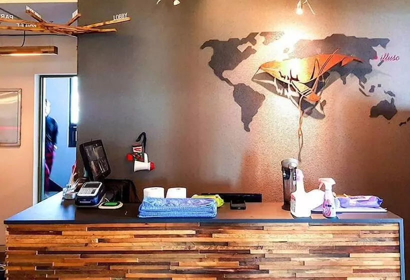 Illuso Guesthouse   Hostel