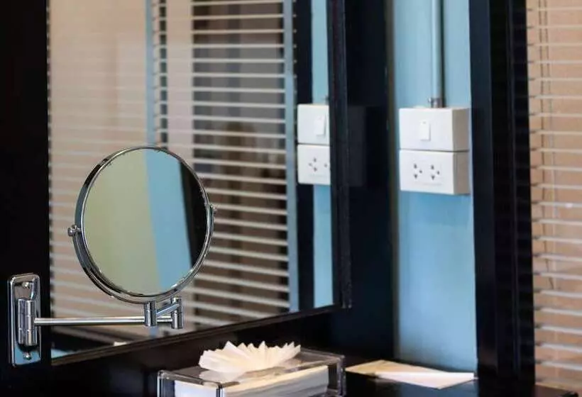 Maikaew Damnoen Resort