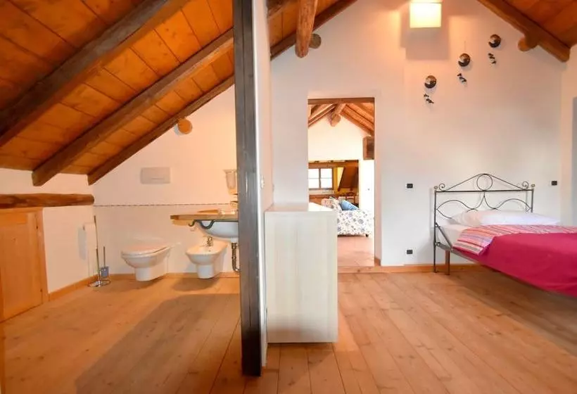 Peaceful Cottage In Cargiogo With Private Terrace