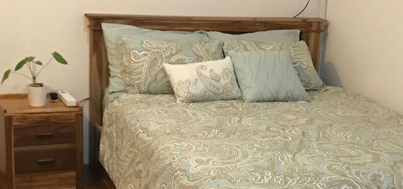 פנסיון Maa Damnoen B&b