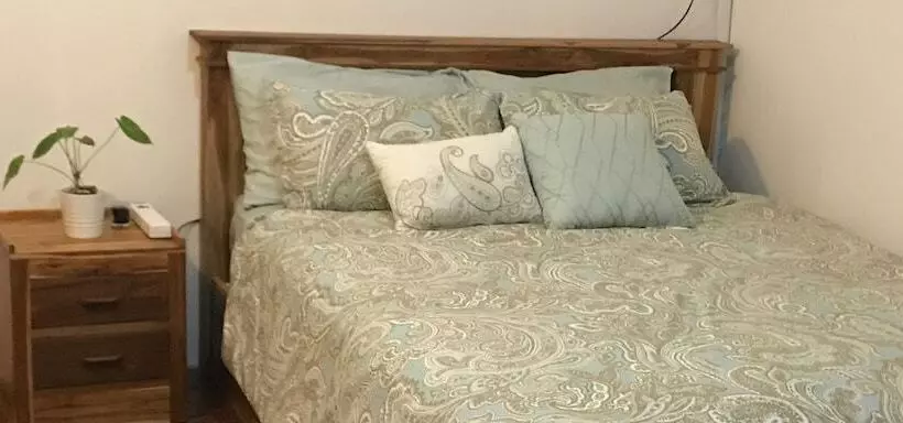 پانسیون Maa Damnoen B&b