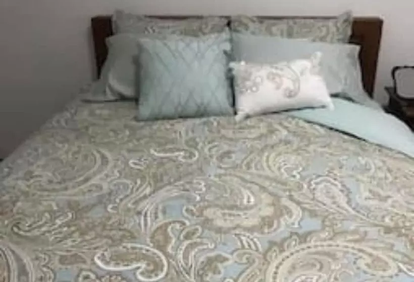 پانسیون Maa Damnoen B&b