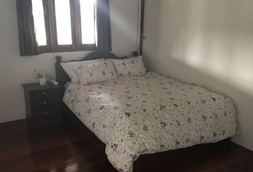 פנסיון Maa Damnoen B&b