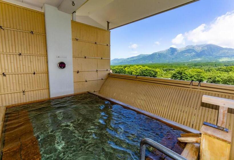 旅館 Kyukamura Minami Aso