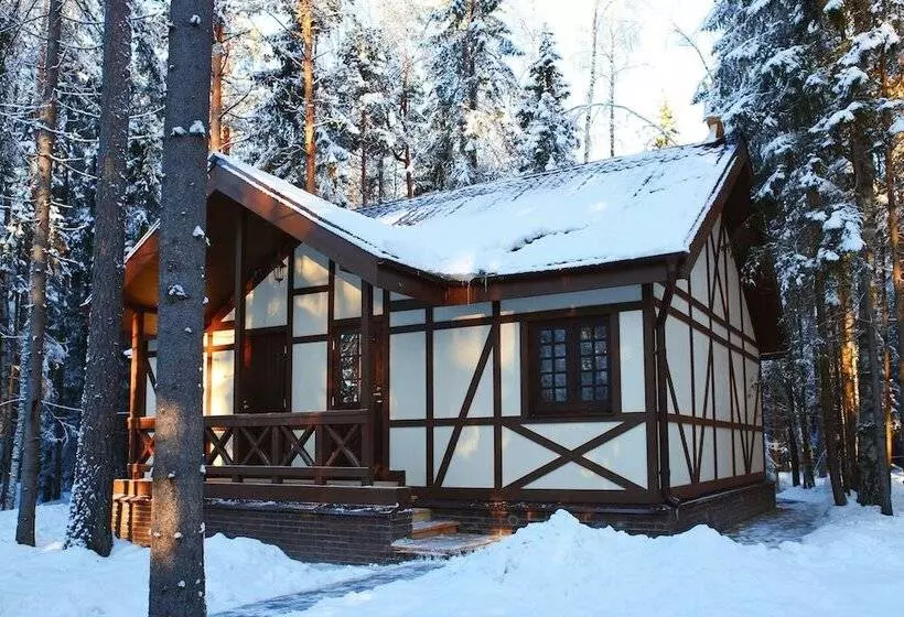 Shishki Na Lampushke   Bavarsky Khutor