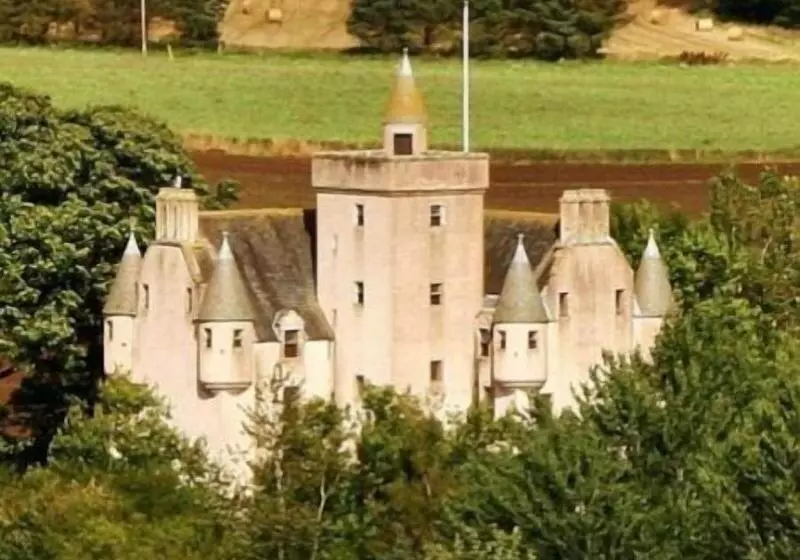 Aamiaismajoitus (B&B) Leslie Castle