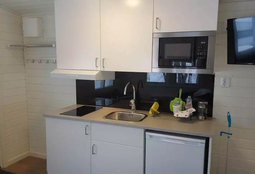 Aamiaismajoitus (B&B) Sikfors Konferens & Fritidsby