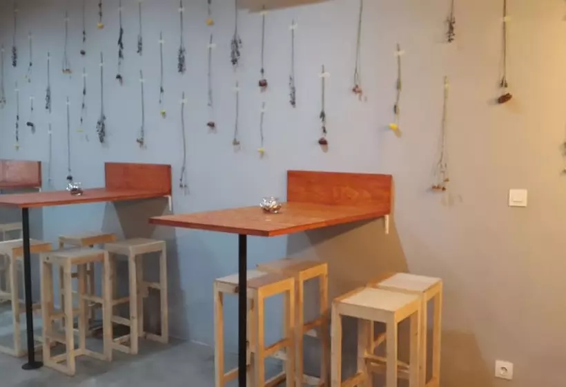 ベッドアンドブレックファースト Wanadu Residence