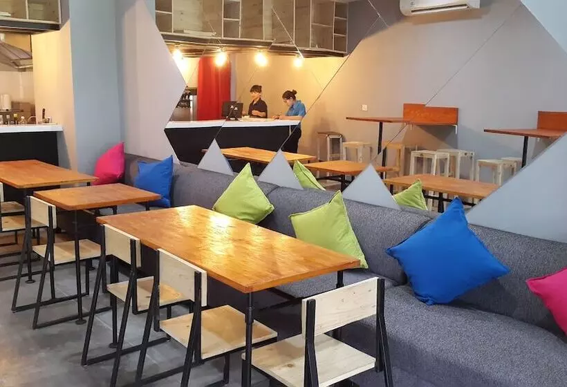 ベッドアンドブレックファースト Wanadu Residence