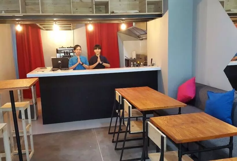 ベッドアンドブレックファースト Wanadu Residence