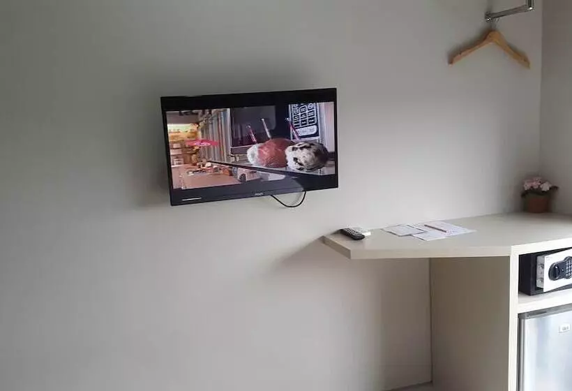 ベッドアンドブレックファースト Wanadu Residence