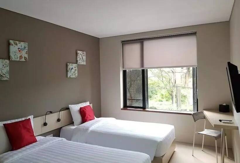 ベッドアンドブレックファースト Wanadu Residence