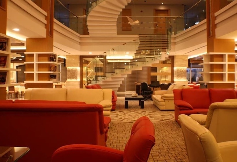 Fourway Hotel Spa & Restaurant