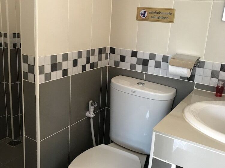 Отель Baan Phu Jad Kan Resort