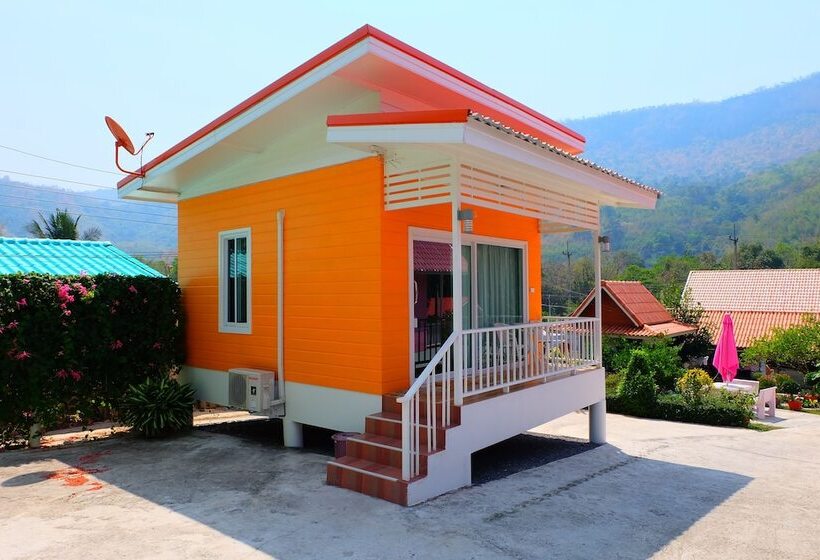 호텔 Baan Waraporn Resort