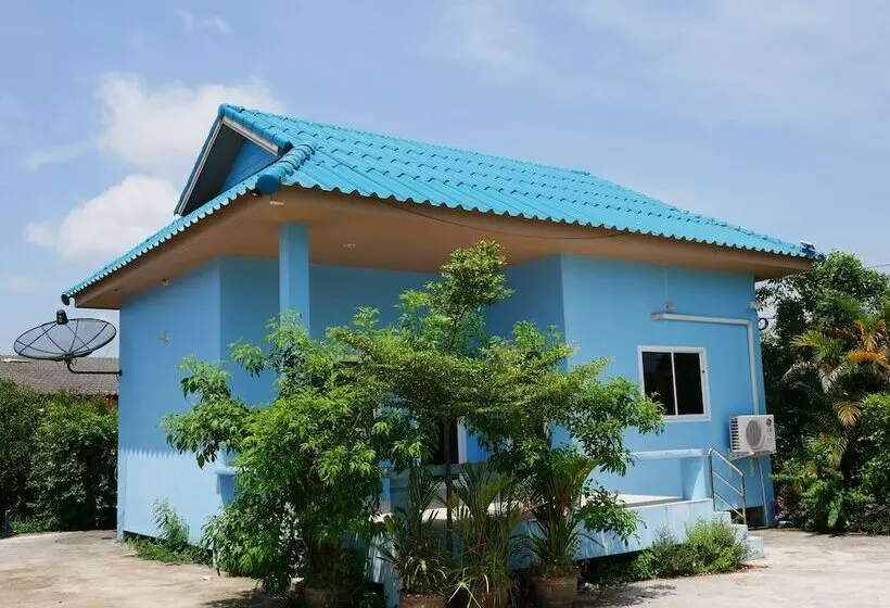 ホテル Banauyporn Resort