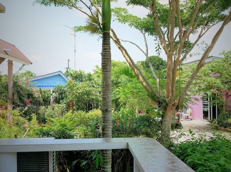 호텔 Banauyporn Resort