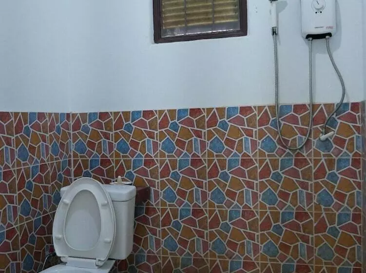 ホテル Banauyporn Resort