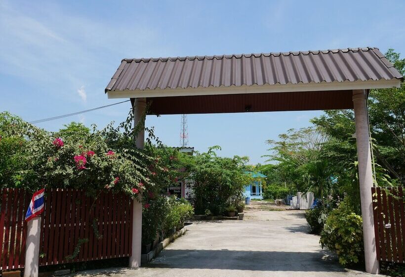 호텔 Banauyporn Resort