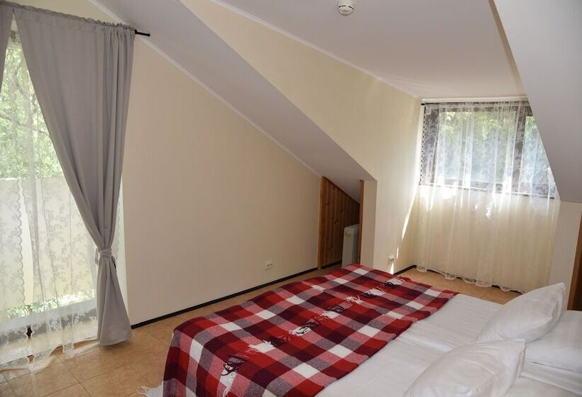 ホテル Baza Otdykha Tapiola